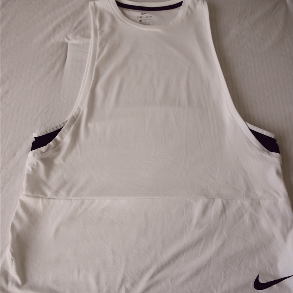 Nike workout tank